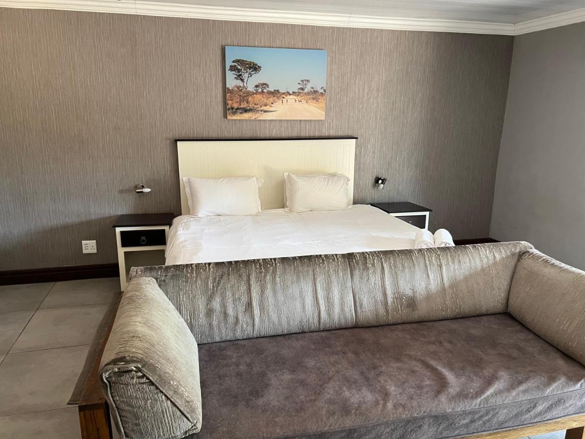 Thabazimbi Country Lodge Bagian luar foto