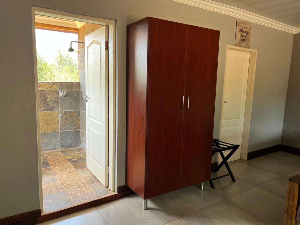 Thabazimbi Country Lodge Bagian luar foto