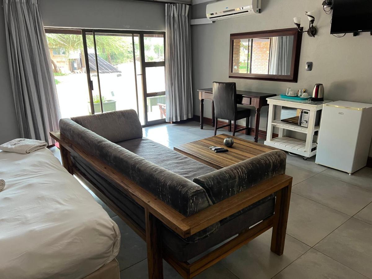 Thabazimbi Country Lodge Bagian luar foto