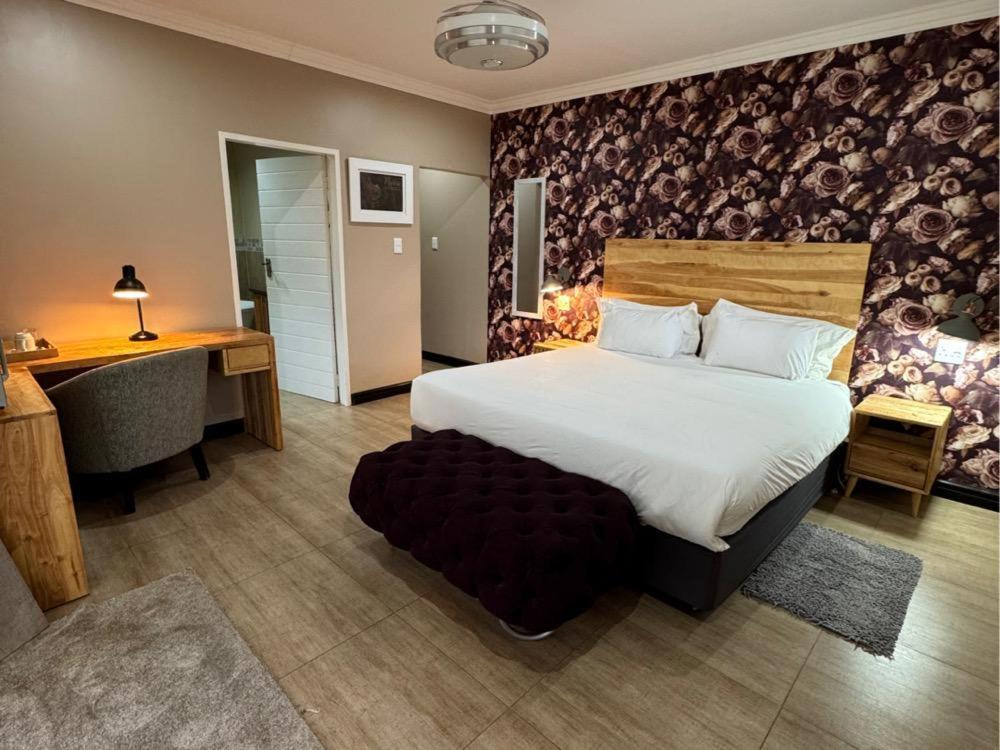 Thabazimbi Country Lodge Bagian luar foto