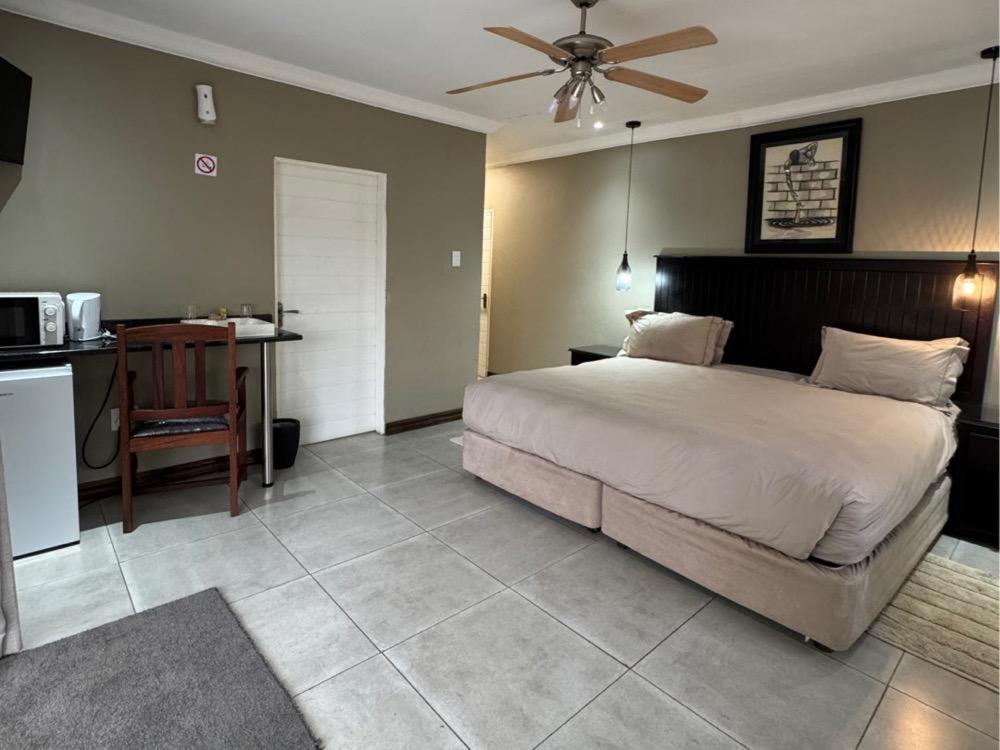 Thabazimbi Country Lodge Bagian luar foto