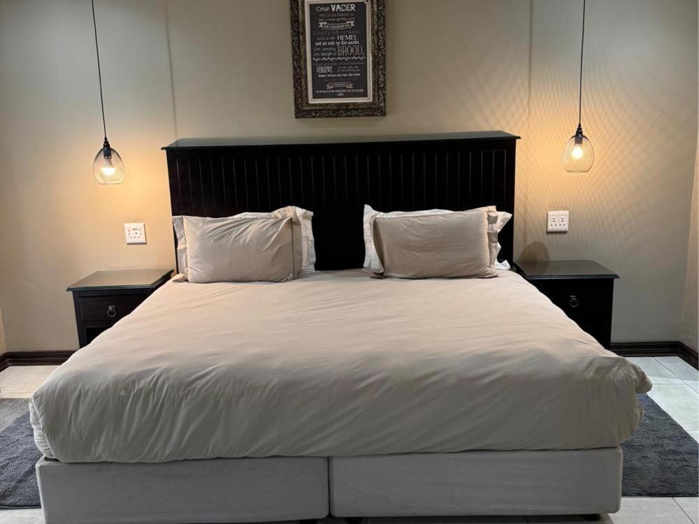 Thabazimbi Country Lodge Bagian luar foto