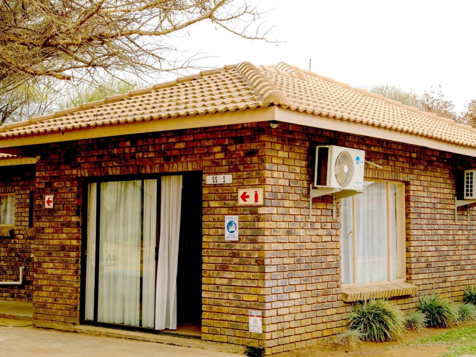 Thabazimbi Country Lodge Bagian luar foto